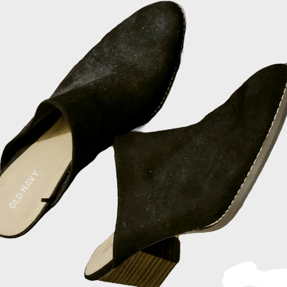 Velvet slip on bootie